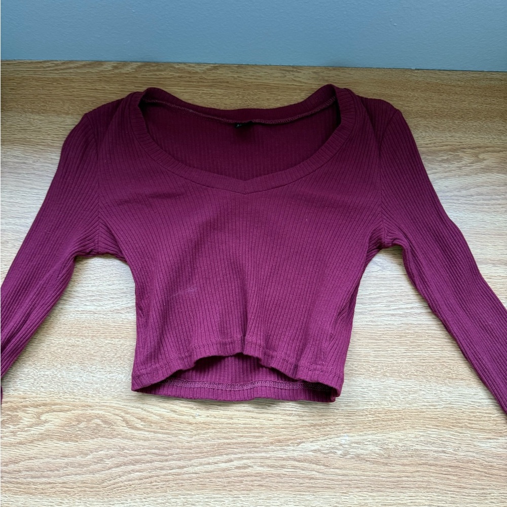 Women's Ribbed Burgundy Top